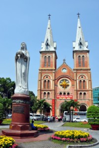 Saigon Notre - Dame 3